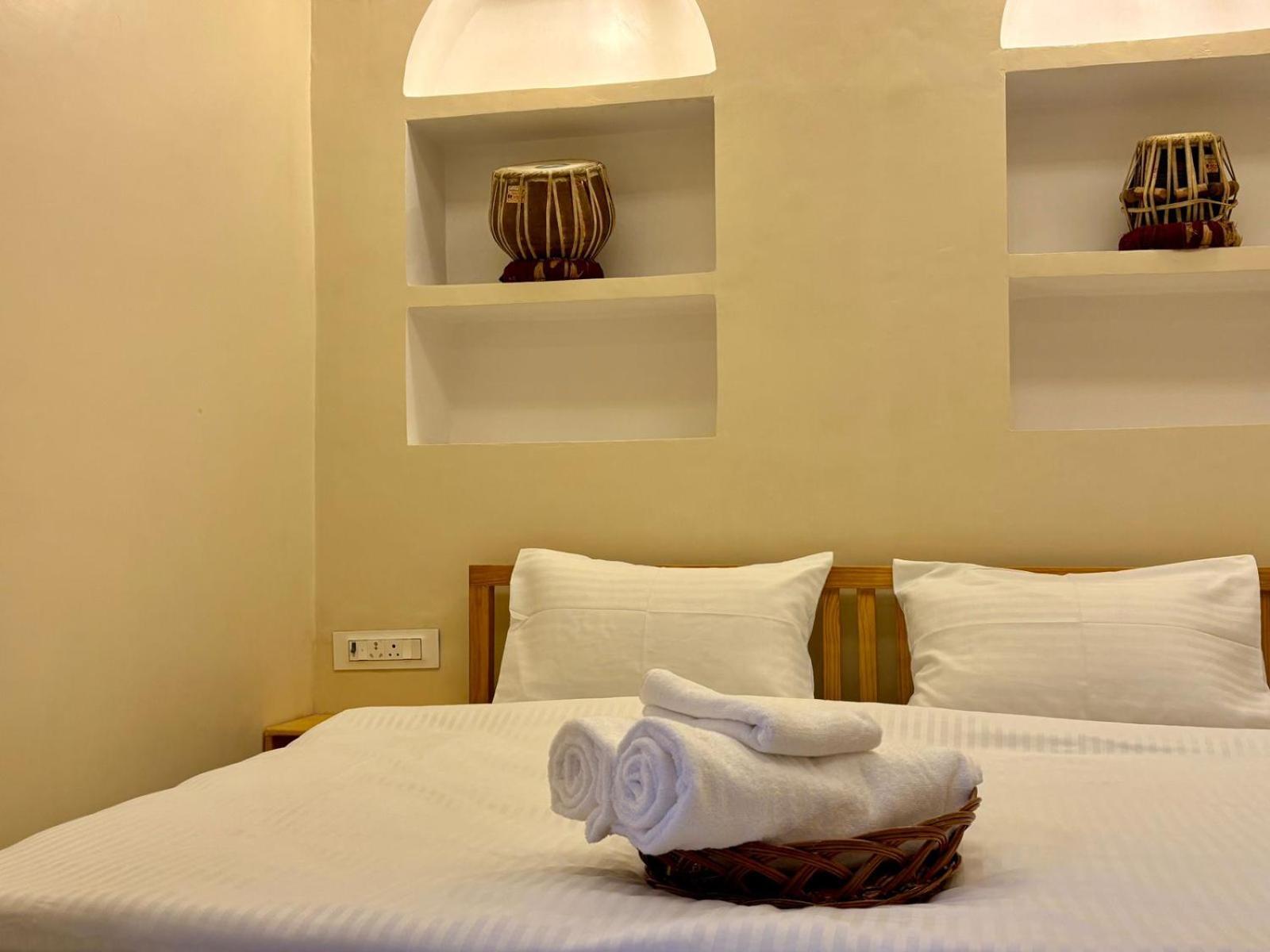 Vintage River Homestay Varanasi Ngoại thất bức ảnh