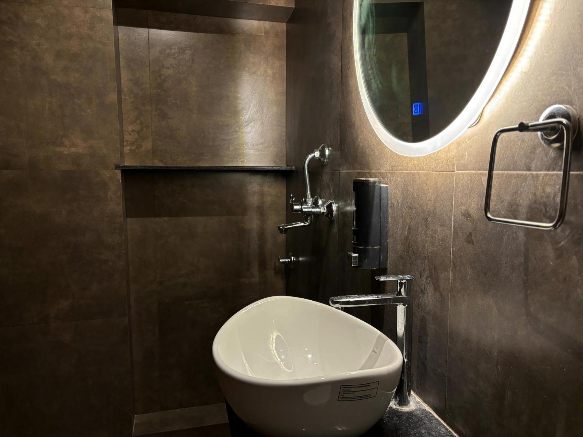 Vintage River Homestay Varanasi Ngoại thất bức ảnh